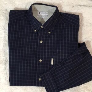 Columbia cotton blue/tan button down shirt